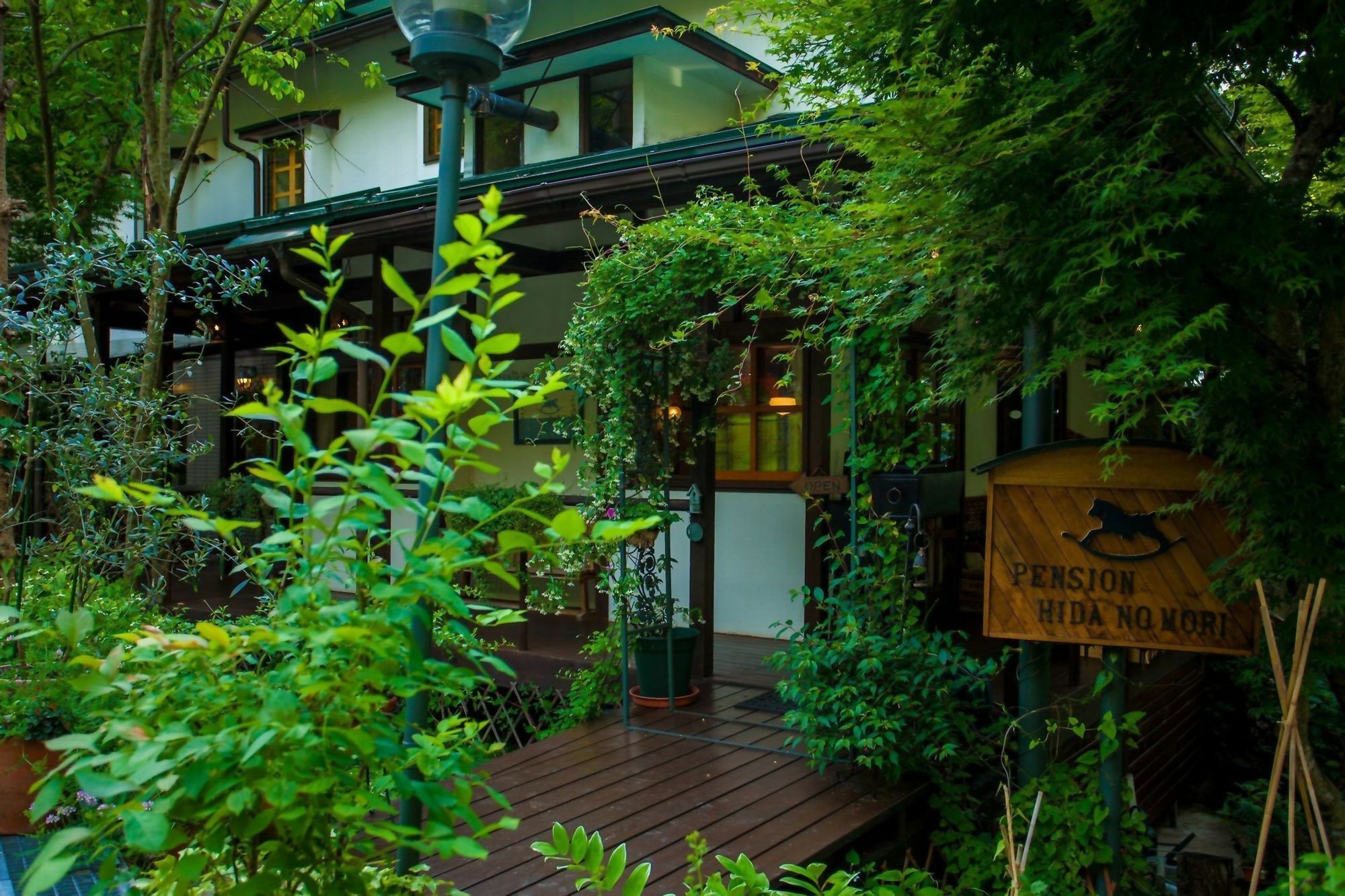 高山乌伯日黑丹诺莫里住宿加早餐旅馆住宿加早餐旅馆 外观 照片